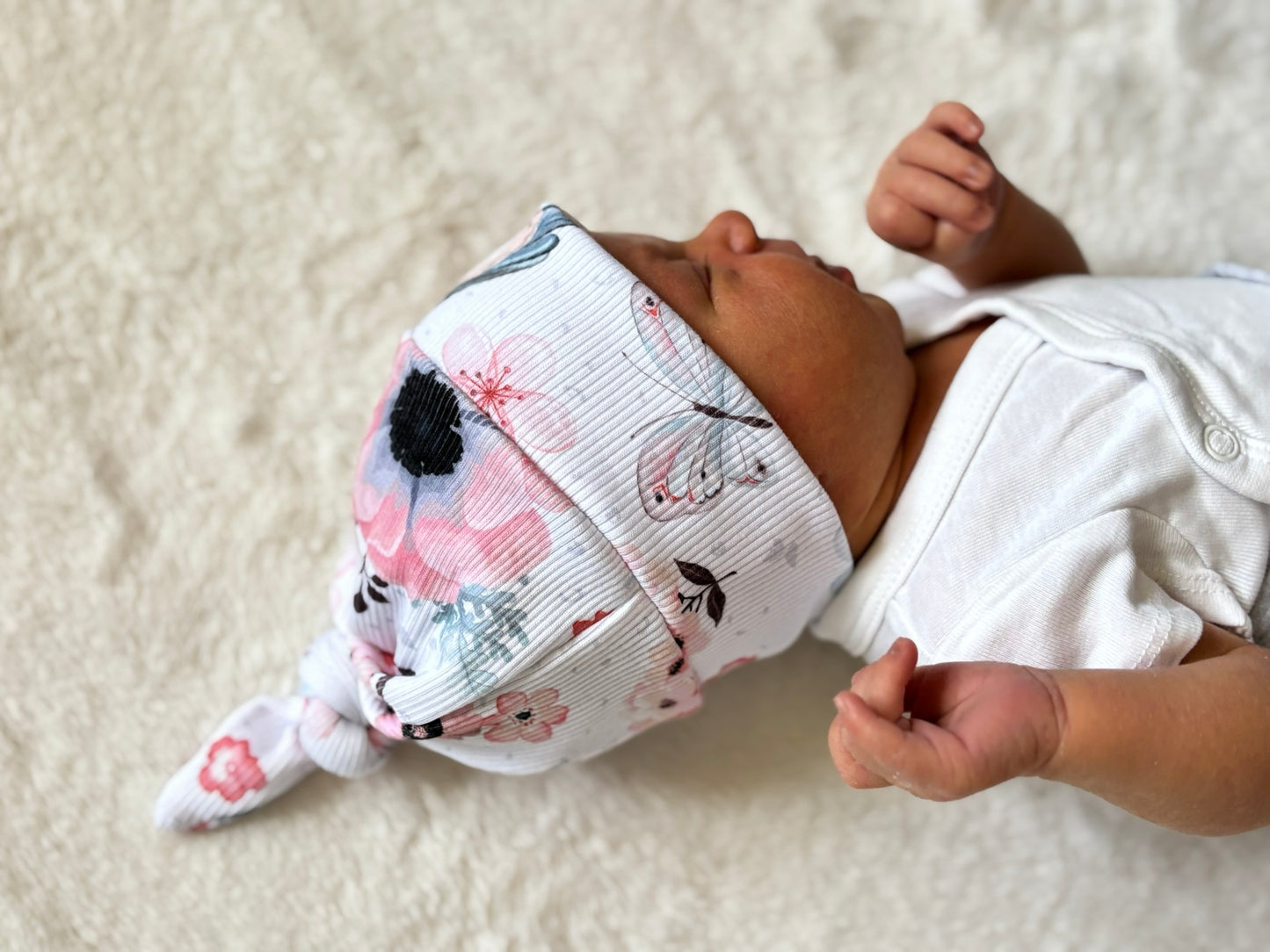 Čepička s uzlíkem "Bunny" - PDF střih